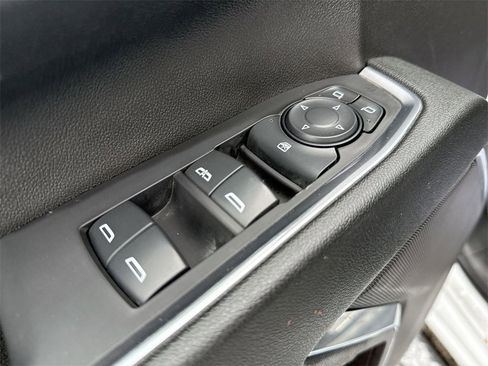 Used 2024 Chevrolet Silverado 2500 LT image 13