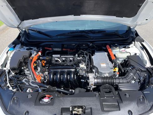 Used 2019 Honda Insight EX image 32