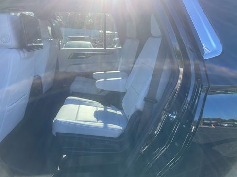 New 2026 Chevrolet Tahoe Premier image 13