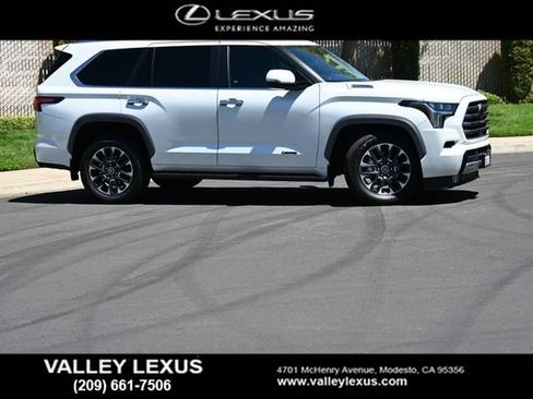 Used 2024 Toyota Sequoia Limited AWD/4WD image 3