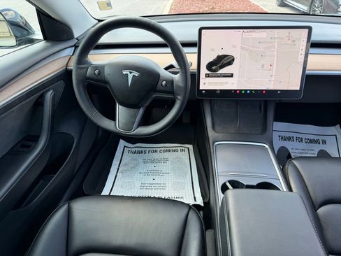 Used 2021 Tesla Model 3 Standard Range Plus image 20