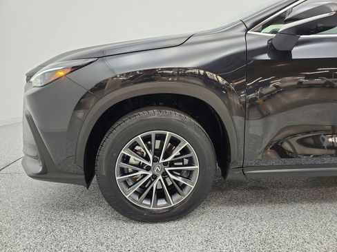 Used 2025 Lexus NX 350h AWD w/ Accessory Package (2T) image 22