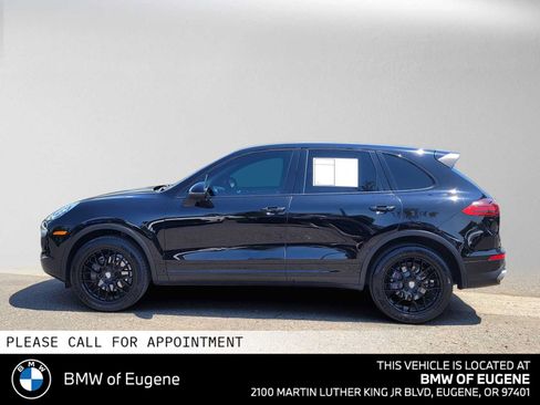 Used 2016 Porsche Cayenne AWD/4WD image 6