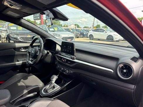 Used 2020 Kia Forte GT-Line FWD image 17