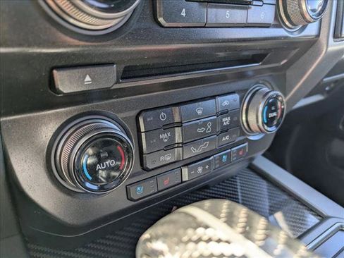 Used 2018 Ford F150 Raptor w/ Equipment Group 802A Luxury image 12