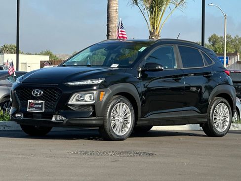 Used 2018 Hyundai Kona SEL w/ SEL Tech Package 02 FWD image 8