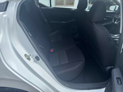 Used 2025 Nissan Sentra SV FWD image 32