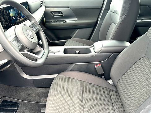 New 2026 Nissan Kicks S FWD image 10