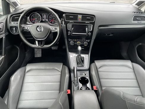 Used 2015 Volkswagen Golf TDI SEL image 15