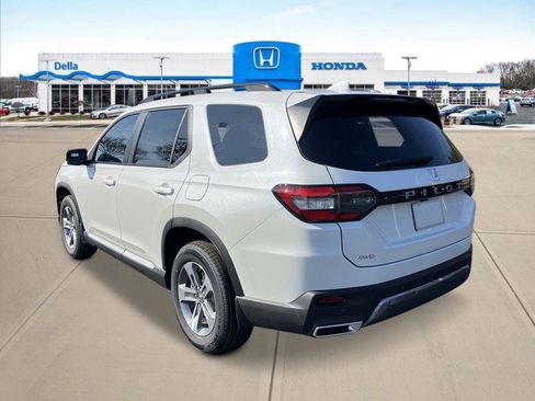 New 2026 Honda Pilot EX-L image 5