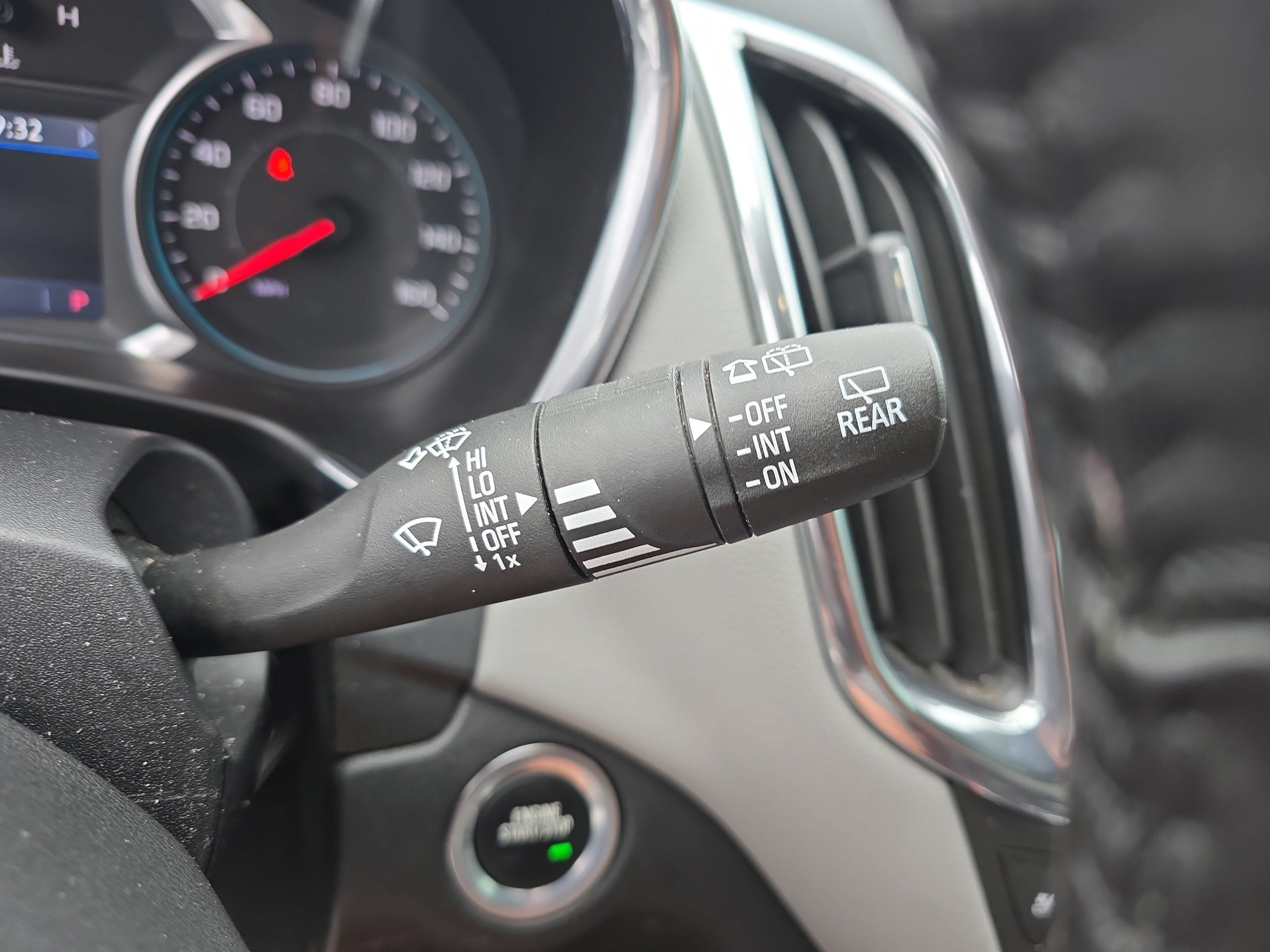 Used 2019 Chevrolet Equinox Premier AWD/4WD image 22