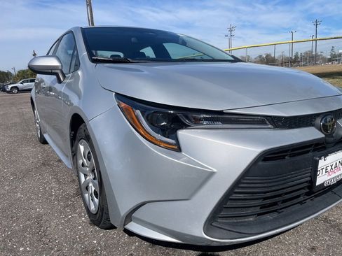 Used 2023 Toyota Corolla LE image 10