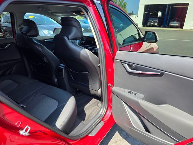 Certified 2025 Kia Niro Wind w/ Wind Preserve Package FWD image 15