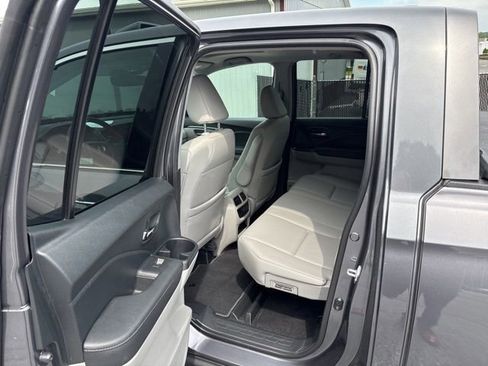 Used 2023 Honda Ridgeline RTL-E image 14