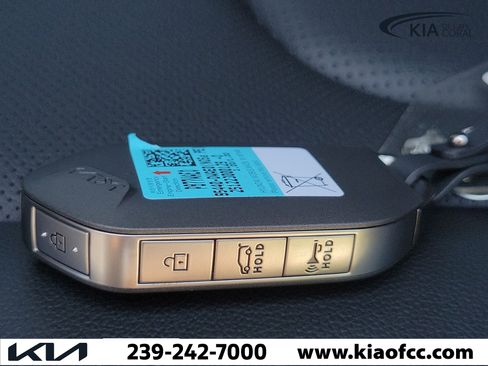 New 2026 Kia Sportage EX w/ EX Panorama Roof Package FWD image 30
