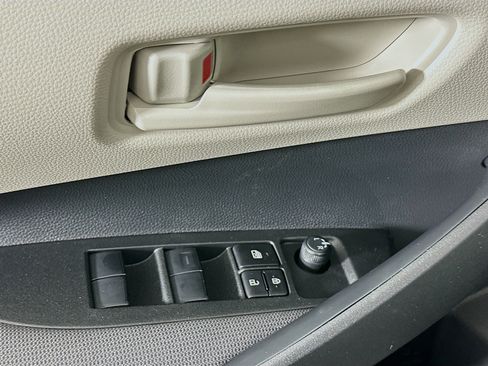 Used 2026 Toyota Corolla LE image 15