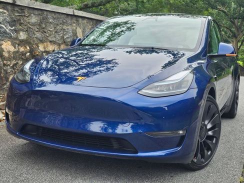 Used 2023 Tesla Model Y Performance AWD/4WD image 75