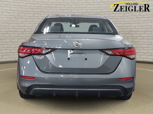 Used 2022 Nissan Sentra S w/ Lighting Package image 6