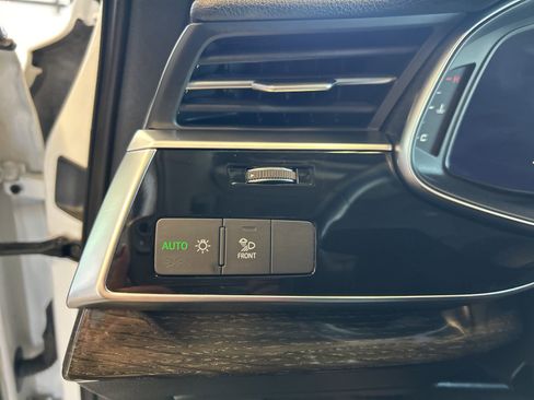 Used 2024 Audi Q7 2.0T Premium Plus image 23