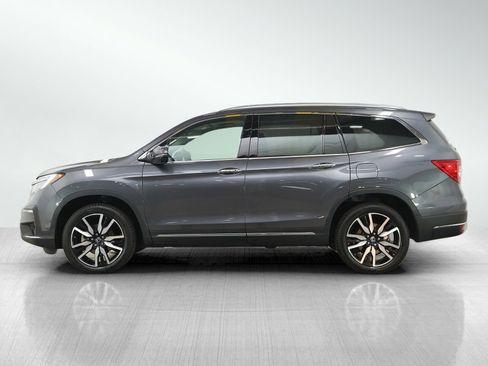 Used 2020 Honda Pilot Touring image 2