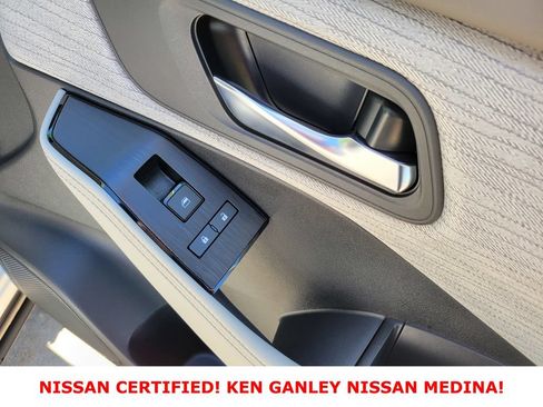 Certified 2023 Nissan Rogue SV AWD/4WD image 49