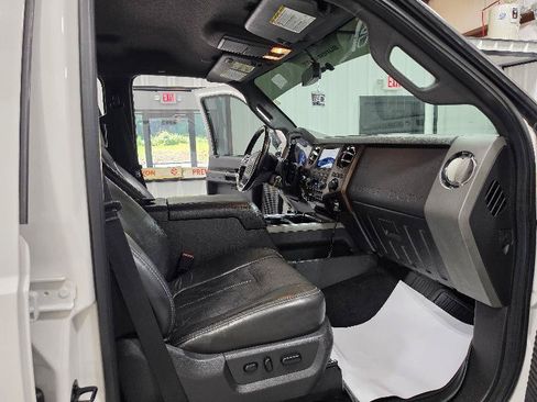 Used 2011 Ford F350 Lariat w/ Lariat Interior Pkg AWD/4WD image 13