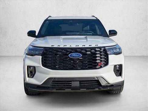 New 2026 Ford Explorer ST w/ Sun And Sound Package image 6