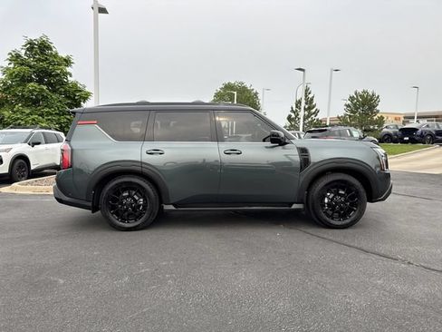 Used 2025 Nissan Armada PRO-4X w/ Pro-4X Premium Package AWD/4WD image 2