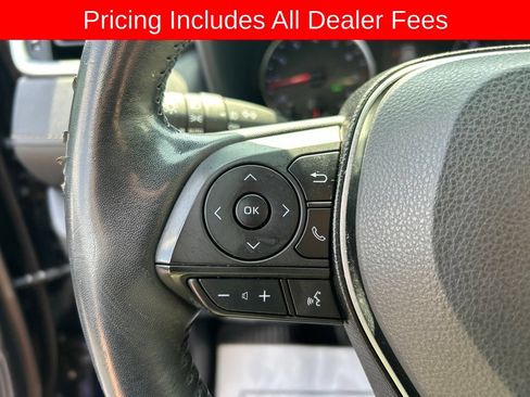 Used 2019 Toyota RAV4 XLE Premium w/ Cold Weather Package AWD/4WD image 8