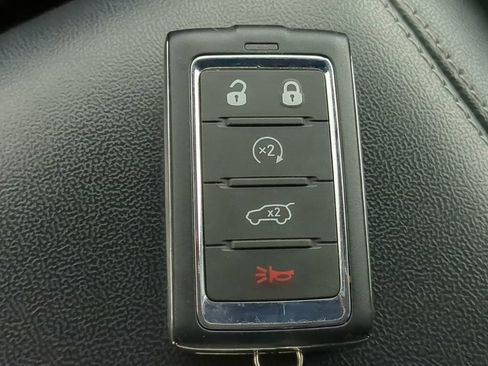 Used 2024 Jeep Grand Cherokee L Laredo image 36