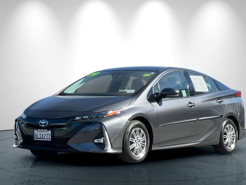 Used 2019 Toyota Prius Prime FWD image 8
