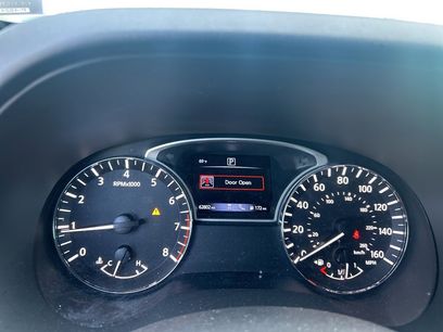 Used 2019 Nissan Pathfinder SL