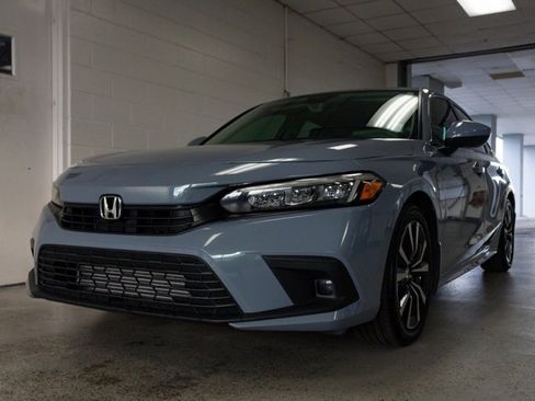 Used 2024 Honda Civic EX image 19