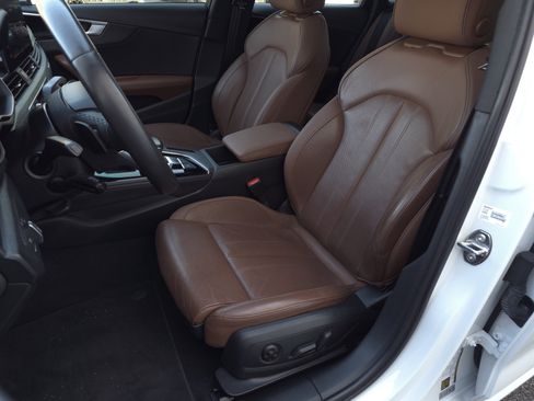 Used 2021 Audi A4 2.0T Premium Plus w/ Premium Plus Package image 12