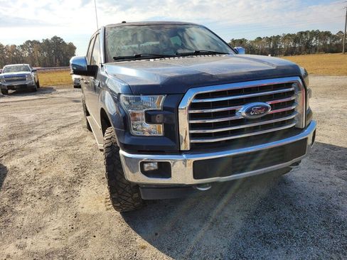 Used 2017 Ford F150 XLT w/ Equipment Group 302A Luxury image 3