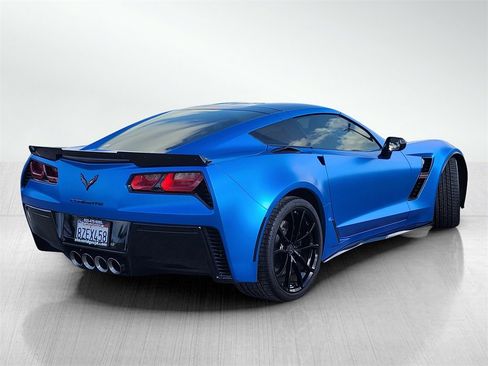 Used 2019 Chevrolet Corvette Grand Sport w/ Carbon Flash Badge Package image 4