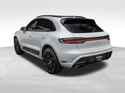 Used 2024 Porsche Macan AWD/4WD image 9