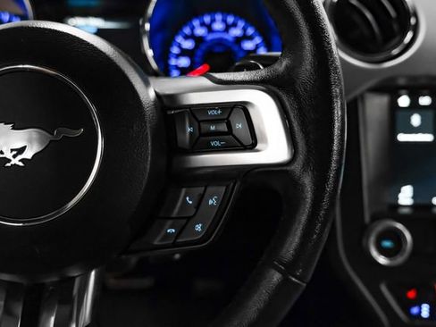 Used 2017 Ford Mustang GT Premium image 11