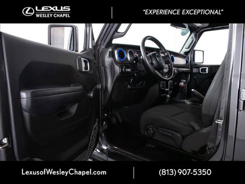 Used 2022 Jeep Wrangler Unlimited Sport AWD/4WD image 18