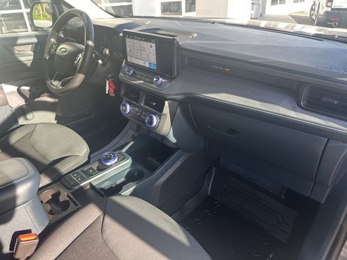 Used 2023 Ford Maverick XL FWD image 29
