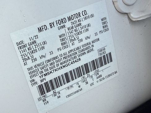Certified 2022 Ford Explorer ST-Line w/ Class IV Trailer Tow Package RWD image 37