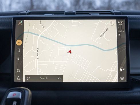 Certified 2023 Land Rover Defender 130 SE image 27