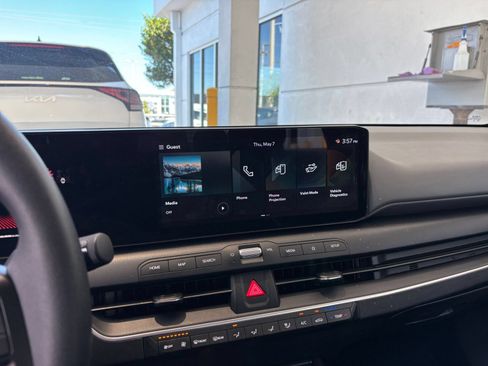 Used 2025 Kia K4 FWD image 18