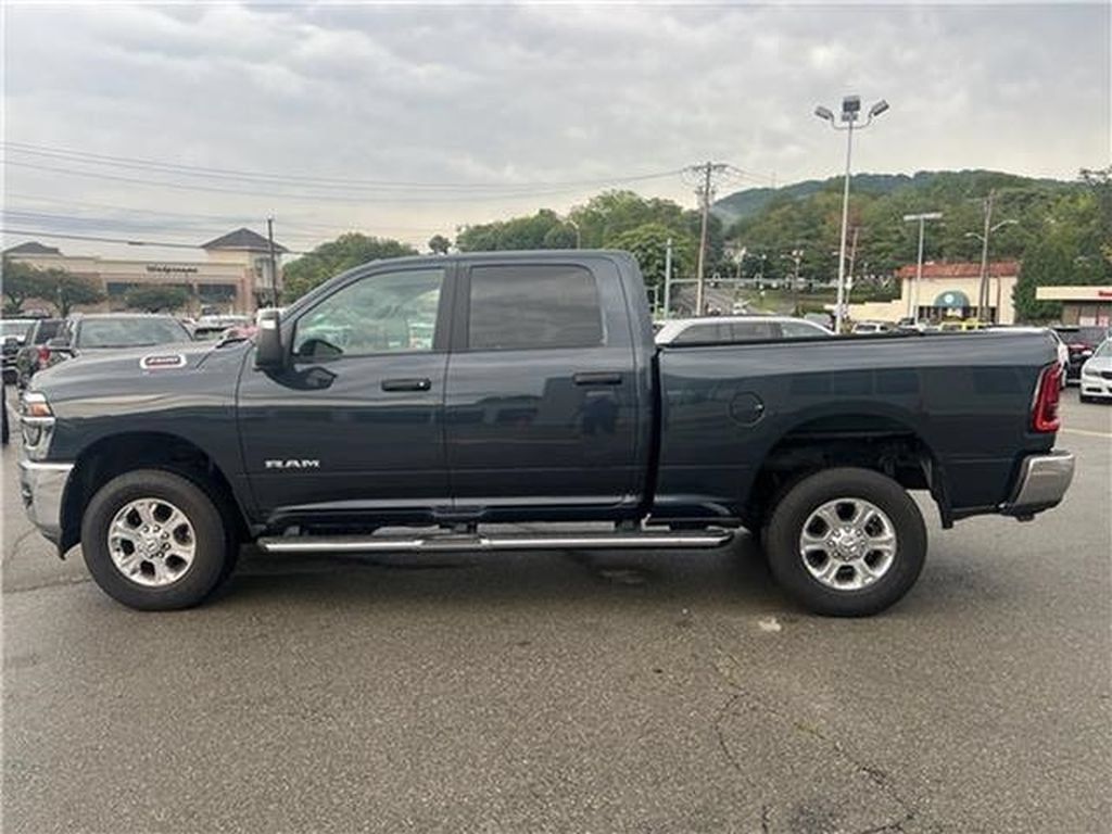 Used 2026 RAM 2500 Big Horn AWD/4WD image 14
