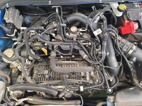 Used 2020 Ford Fusion SE image 30