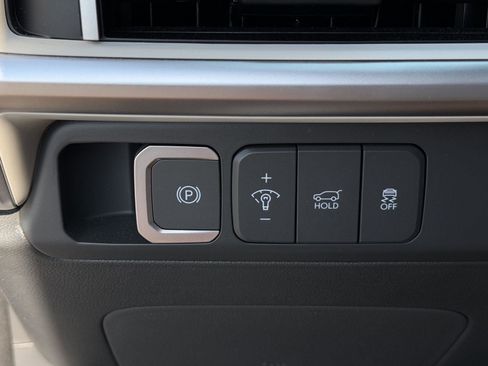 Used 2026 Hyundai Santa Fe SEL FWD image 17