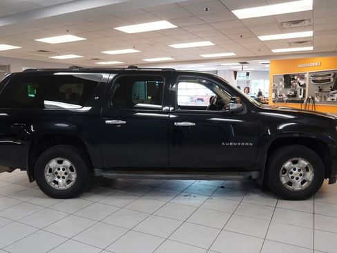 Used 2012 Chevrolet Suburban LT AWD/4WD image 14