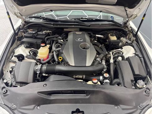 Used 2016 Lexus IS 200t w/ F Sport Package RWD image 23