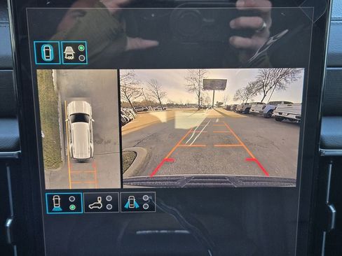 New 2026 GMC Yukon Denali w/ Sun & Power Step Package image 13