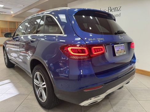 Certified 2022 Mercedes-Benz GLC 300 image 3